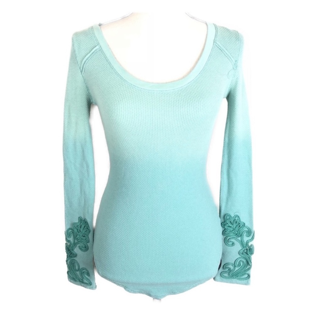 Free People Womens XS Long Sleeve Shirt Ombré Embellished Sleeves Blue scoop